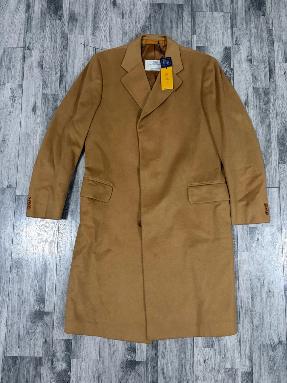 Aquascutum London Tan Cashmere Single-Breasted Overcoat Top Coat Sz 42 R BNWT